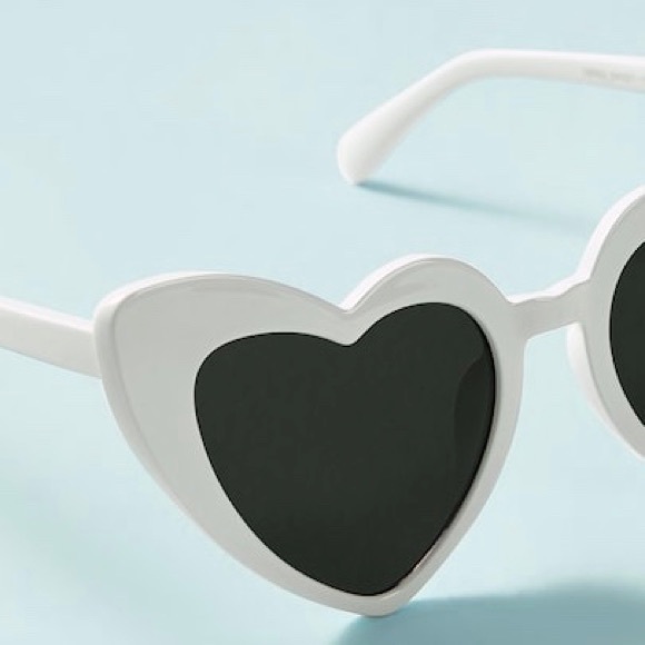 ☆ heart framed cat eye sunglasses ☆ - Picture 4 of 4
